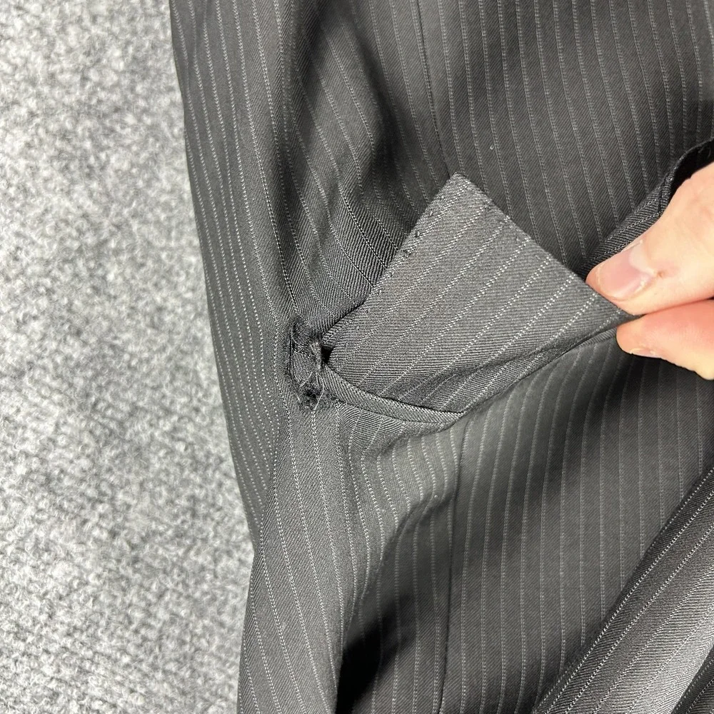 Brooks Brothers Regent Suit Jacket Mens 44 Gray Pinstripe Wool Two Button Italy‎